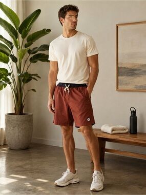 Vuori V302 Men’s Rust Brown Athletic Shorts Size S Drawstring Like New